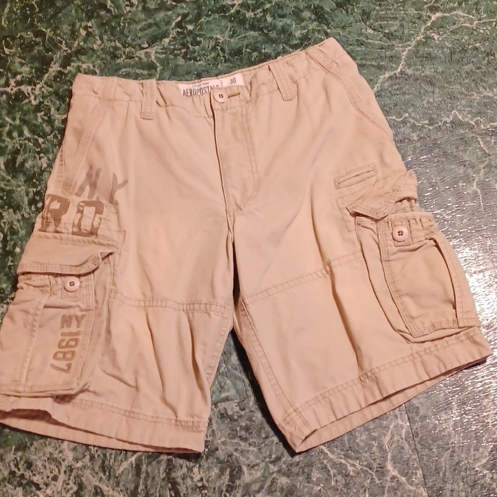 Aeropostale cargo shorts men's size 30